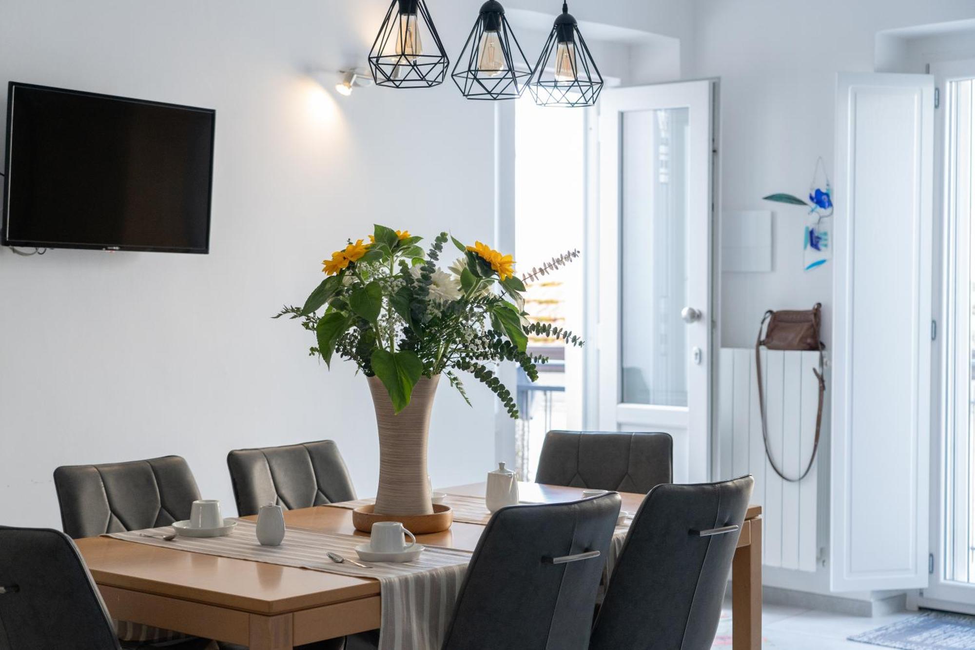 La Corte Di Navarrete Laterza Ngoại thất bức ảnh